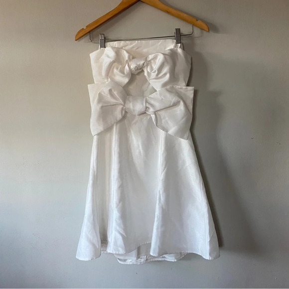 BHLDN X Anthropologie X Boskemper Ariel Bow Strapless Mini Dress: Ivory White S - Picture 3 of 6